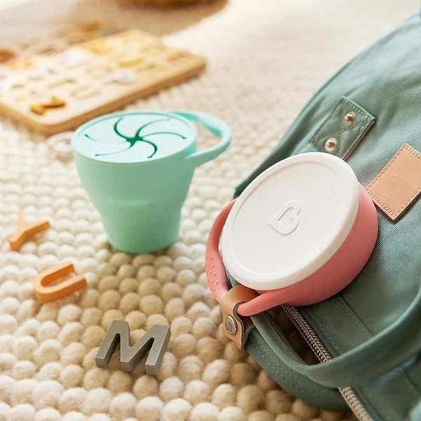 Munchkin Silicone snack catcher  - Munchkin