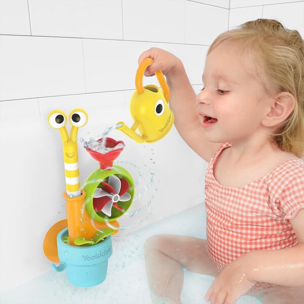 Yookidoo Pour N Spin Water Snail - Yookidoo