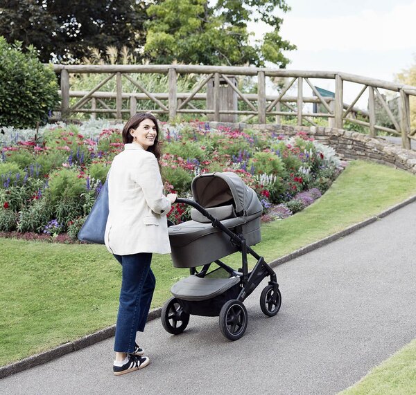 Joie Vinca 2in1 stroller set, Signature Ebony - Joie