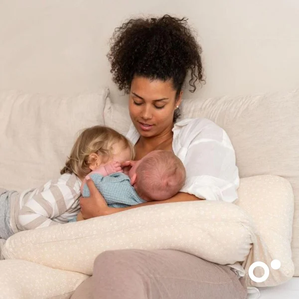 Doomoo nursing pillow Maxxy Flowers Sand - Doomoo