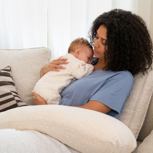 Doomoo Maxxy nursing pillow, Flowers Sand - Doomoo