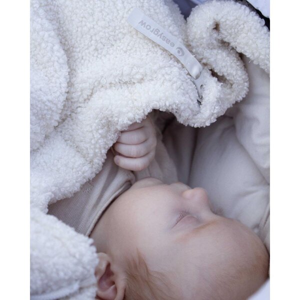 Easygrow Fnugg Teddy footmuff Ivory - Easygrow